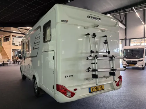 Hymer Exsis-I 474 solar panel / bearlock photo: 3