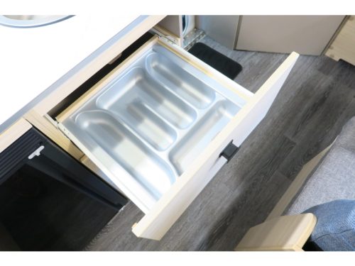 Weinsberg CaraLife 390 QD AIRCO+RANGIERHILFE+KASSETTENMARKISE. Foto: 13