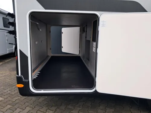 Crosscamp EXPDN T7.4 E - Sehr modern - Navi  Foto: 3