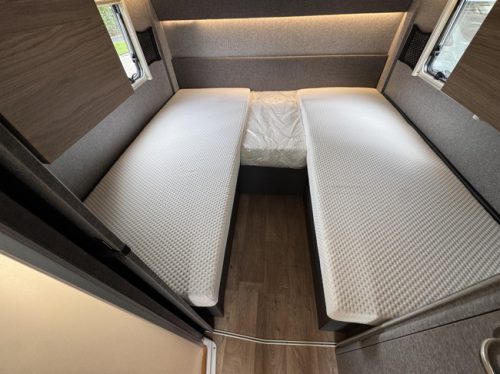 Dethleffs Trend I 7057 EBL GT - Automatik Einzelbett. Foto: 14