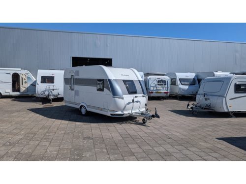 Hobby DE LUXE 400 SFE photo: 2