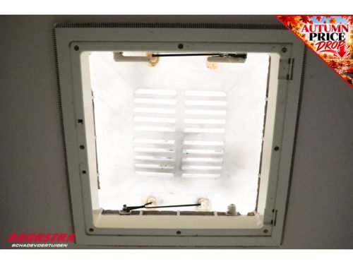 Dethleffs RB 5A Transverse bed Central kitchen photo: 16