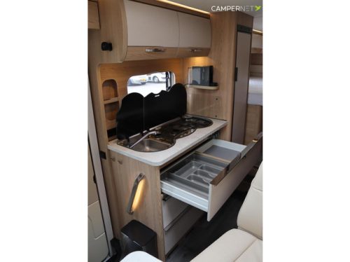 LMC Cruiser T662 140hp Automatic | Lithium | Single beds | Inverter | Bicycle carrier | LPG system | Solar panel | 6.99M | Bearlo photo: 13
