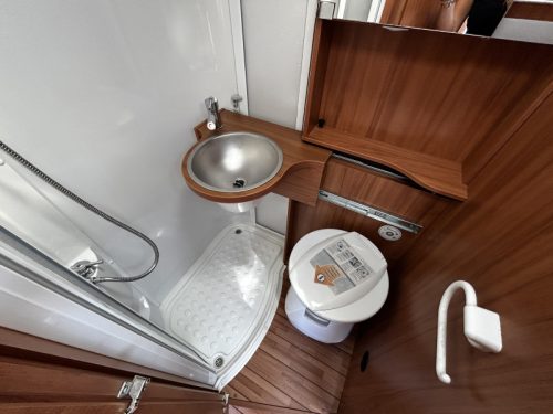 Weinsberg CaraLoft 600 MG Pop-top roof bed/2015/5.99M/Euro-5! photo: 11