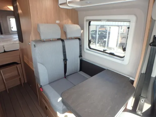 Weinsberg CaraBus 600 MQ JETZT F&Uuml;R 89.950,00 &euro; Foto: 17