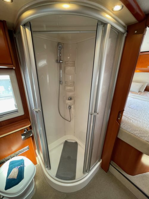 Concorde Charisma 840F IVECO AUTOMAAT LEVELSYSTEEM BEARLOCK Foto: 8