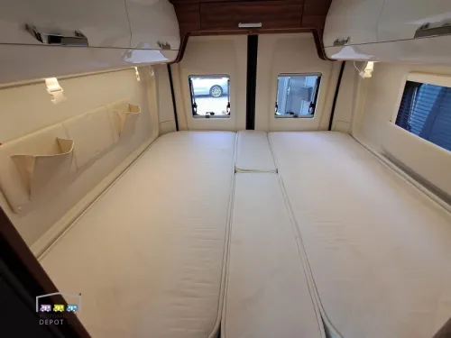 Karmann Davis 620 Automatic / single beds  photo: 12
