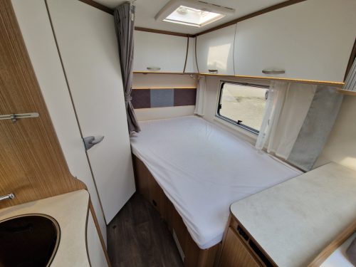 CAPRON T135 photo: 14