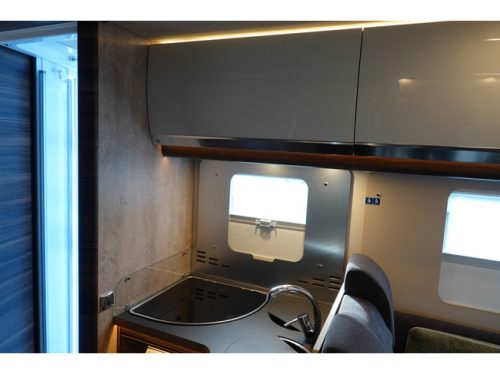 Laika EcoVip H 4109 9-speed Automatic | E&P Level System | Roof Air Conditioning | Lithium | 4-person photo: 10