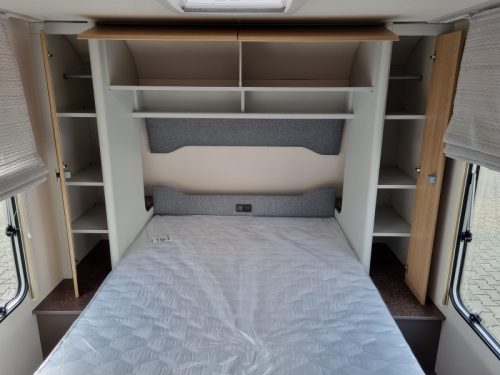B&uuml;rstner B66 485 TS Queens bed - 1800 kg photo: 12
