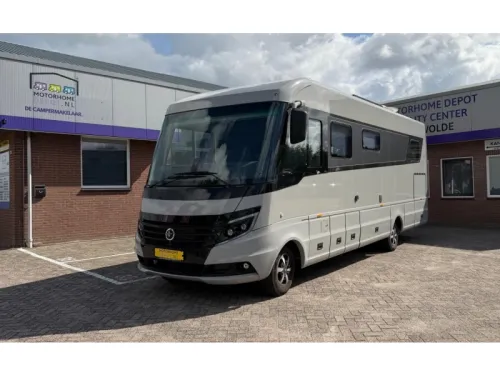 Niesmann+Bischoff Flair 880 LE Foto: 3