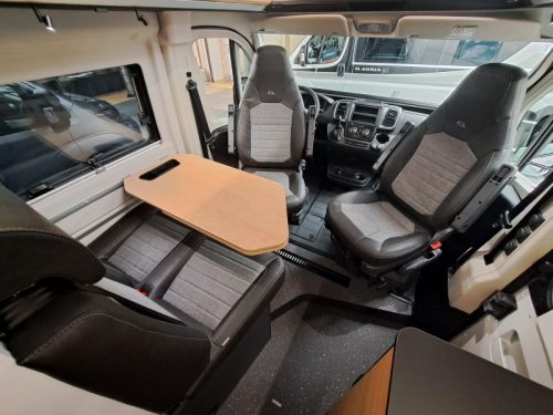 Adria Twin 600 SLB First Edition - Automatic photo: 4