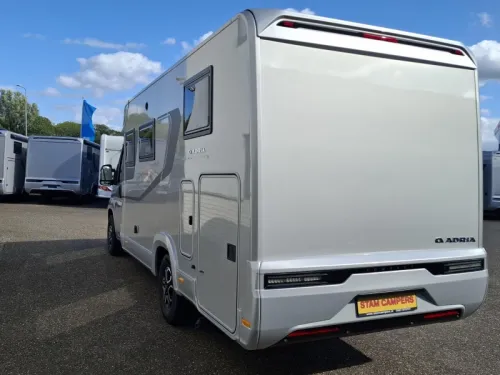 Adria Compact Supreme DL 2027 FULL Option Black ed Foto: 4
