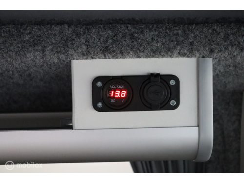 Volkswagen Transporter Buscamper 2.0TDI 140Pk Long California-look | 4-seats/4-berths | Pop-top roof | NEW.CONDITION photo: 15