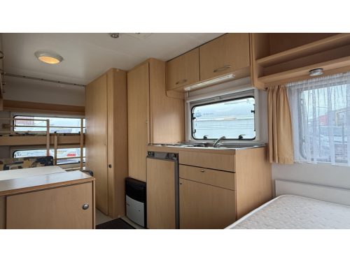 Delta Delta 4900 TK bunk bed seating group bed photo: 3