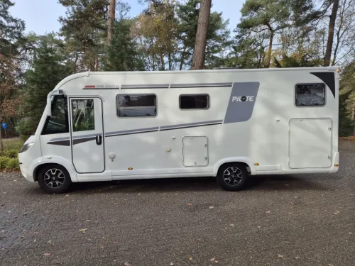 Pilote Essentiel G 740 AUT. 9-T TWINBED TV Solar photo: 5