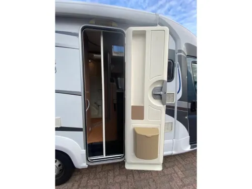 Knaus Van TI 550 photo: 17