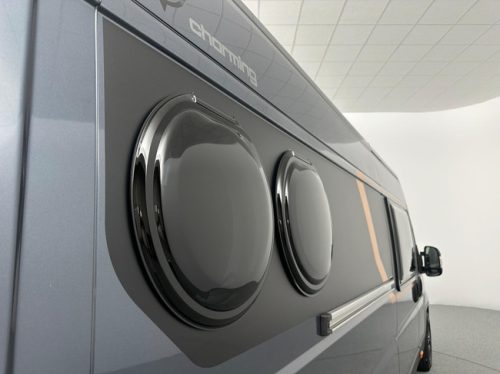 Malibu Van Comfort 640 LE Charming GT Skyview photo: 21