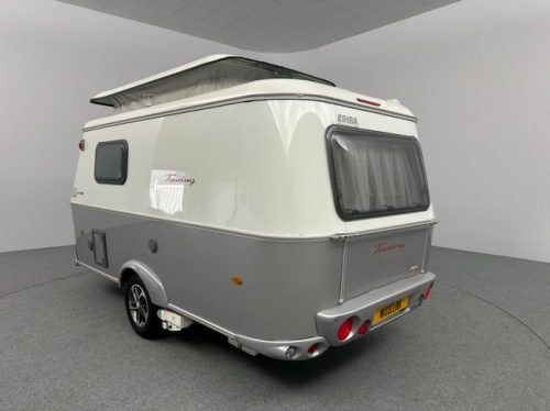 Eriba Touring Triton 430 60 Years Edition Foto: 2