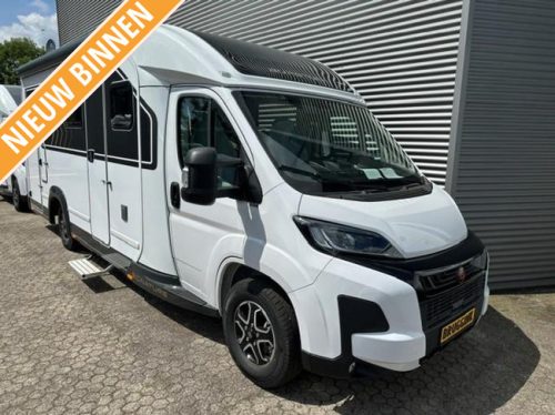B&uuml;rstner Signature SFT 7.4 MOTORHOME OF THE YEAR!