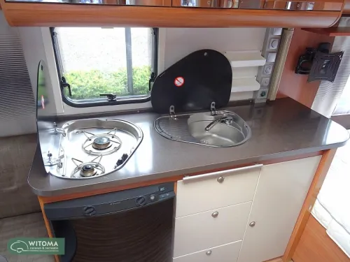 Adria Adora 462 PU mover photo: 8