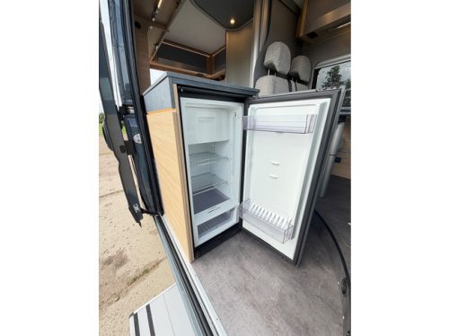 P&ouml;ssl Trenta 540 Automaat / Solar / Diesel-Elektro kachel / 2x accu / Trekhaak / Gas Duo / 10'' Navi / Massaschakelaar Foto: 6