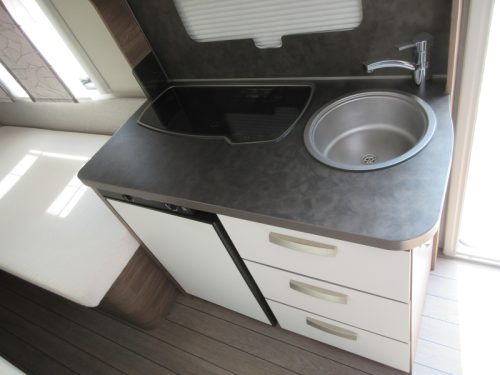 Knaus Sport Silver Selection 460 EU WITH MOVER AND FIXED AWNING photo: 11