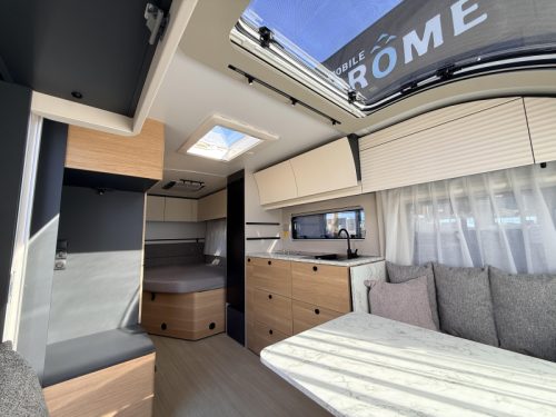 Adria Adora 522 UP FREE AIR CONDITIONING photo: 6
