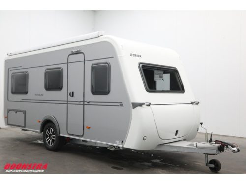 Eriba Novaline 442 Awning Floor heating LMV Single beds Dinette photo: 1