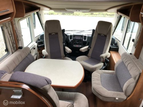 Carthago Chic C-Line I 5.0 QB 180-PK Integral Queen bed, Pull-down bed, XXL-Garage, Extras New Model 2016 photo: 1