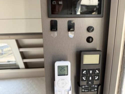 Hobby Excellent Edition 545 KMF Mover/air conditioning/awning/bike photo: 14