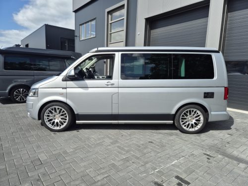 Volkswagen T5 California Comfortline 2.0TDI 180PS Leder Foto: 4