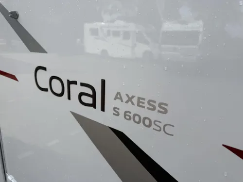Adria Coral Axess 600 SC Queensbed 34000 km Airco photo: 22