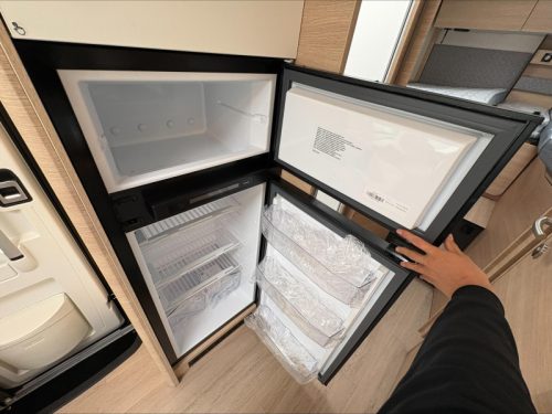 Rapido 866 F Optimum Line NO POP-TOP ROOF photo: 10