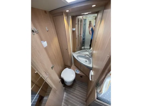 Sunlight T 68 Single Beds Drop-down Bed photo: 19