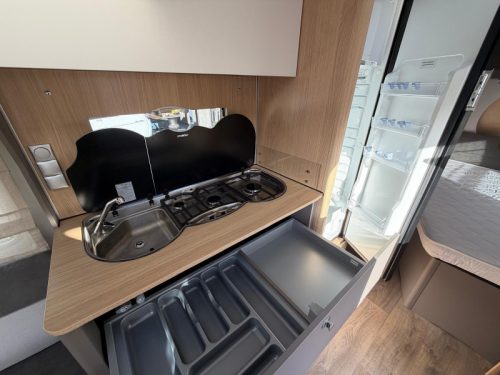 LMC Tandero 480 D Mit Truma Rangierhilfe!  Foto: 13