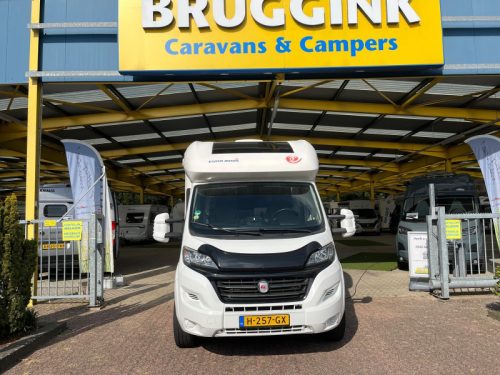 Eura Mobil Profila RS 720 QB QUEENSBED + HUBDACH Foto: 1