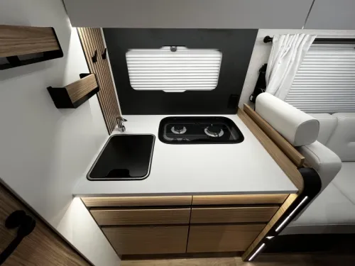 Pilote G 740 FGJ Camper, Face to Face 2027 Foto: 4