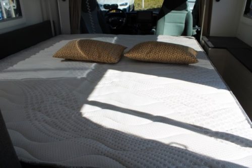 Nahezu neuer Exklusive Line 660 Chausson AUTOMATIK Doppelt&uuml;r Artic Pack (70 Foto: 66