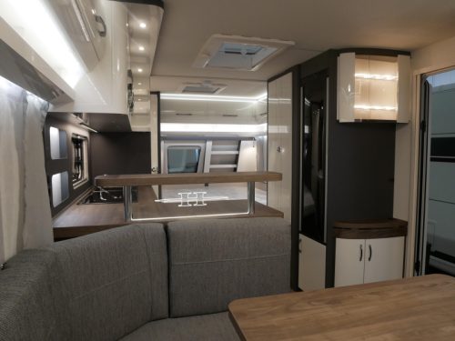 Hobby Excellent 560 CFE NU BIJ VAN EIJK CARAVANS!  foto: 8