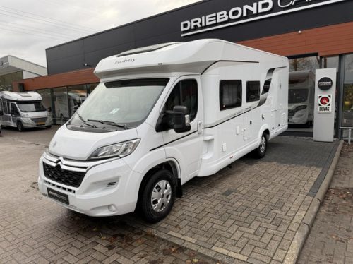 Hobby Optima Ontour T 70 E Lits Jumeaux Grande Salle de Bain Auvent photo: 3