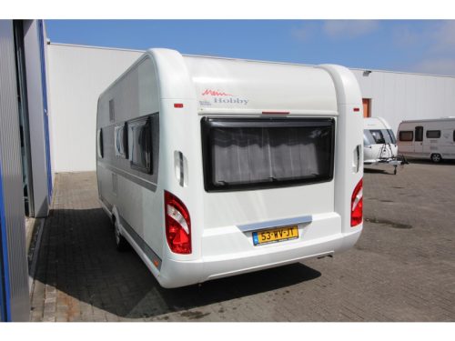 Hobby De Luxe Edition 460 UFE Top condition, Tall Refrigerator photo: 3
