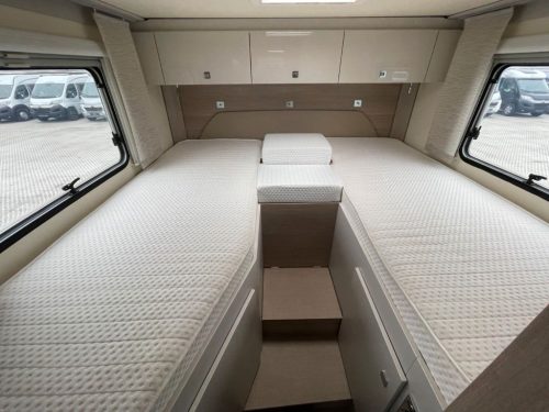 B&uuml;rstner Lineo T620G, Automatik 155 PS, Einzelbetten Foto: 14