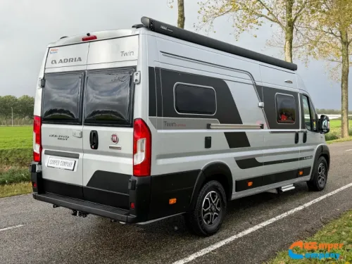 Adria Twin Supreme 640 SLB Lengte bedden | Automaat  foto: 3