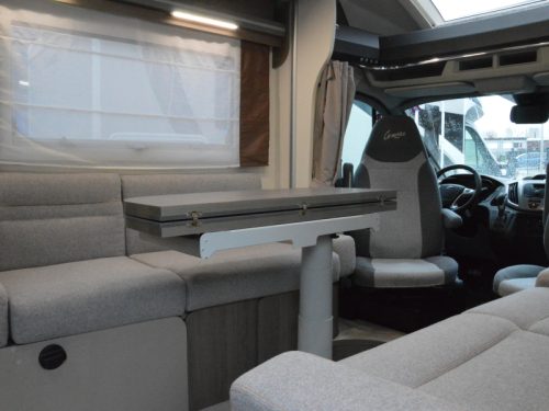 Challenger Graphite 260 Face to face Automaat Foto: 14