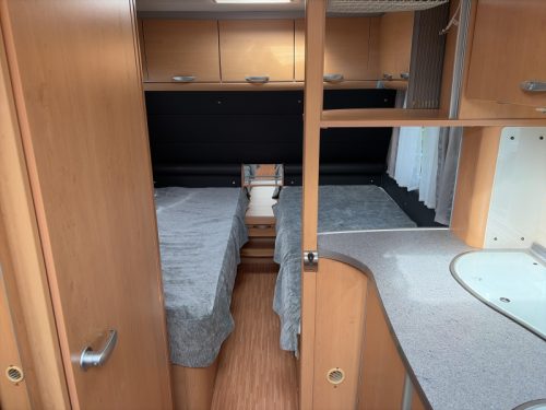 Knaus Sudwind White Edition 500 EU Mover/Voortent/Airco  foto: 2