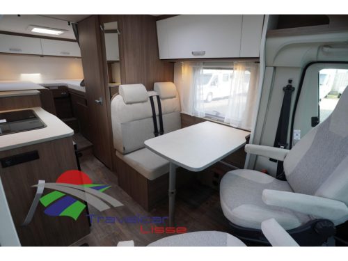 Carado V 337 / Van first owner photo: 3