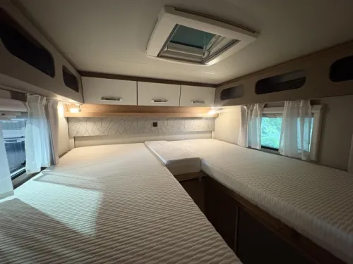 Weinsberg CaraCompact Pepper 600 MEG compact / cassette awning photo: 9