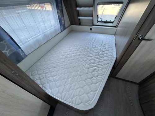 Hobby De Luxe 460 UFE Foto: 10