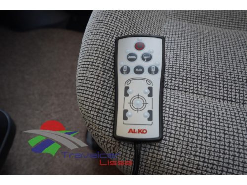 Hymer Exsis-I 588 Leveling System | Automatic photo: 13